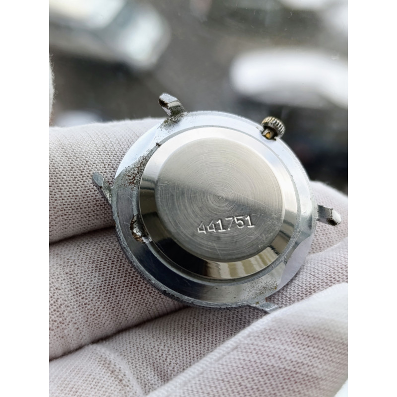 Rare Vintage Slava Mechanical Watch, 1970s Soviet Timepiece with 2409 Caliber Rare Vintage Slava Mechanical Watch, 1970s Soviet Timepiece with 2409 Caliber