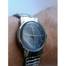 Soviet Mechanical Watch Pobeda 2602 15 Jewels Movement Made in USSR Classic 1980s Style
