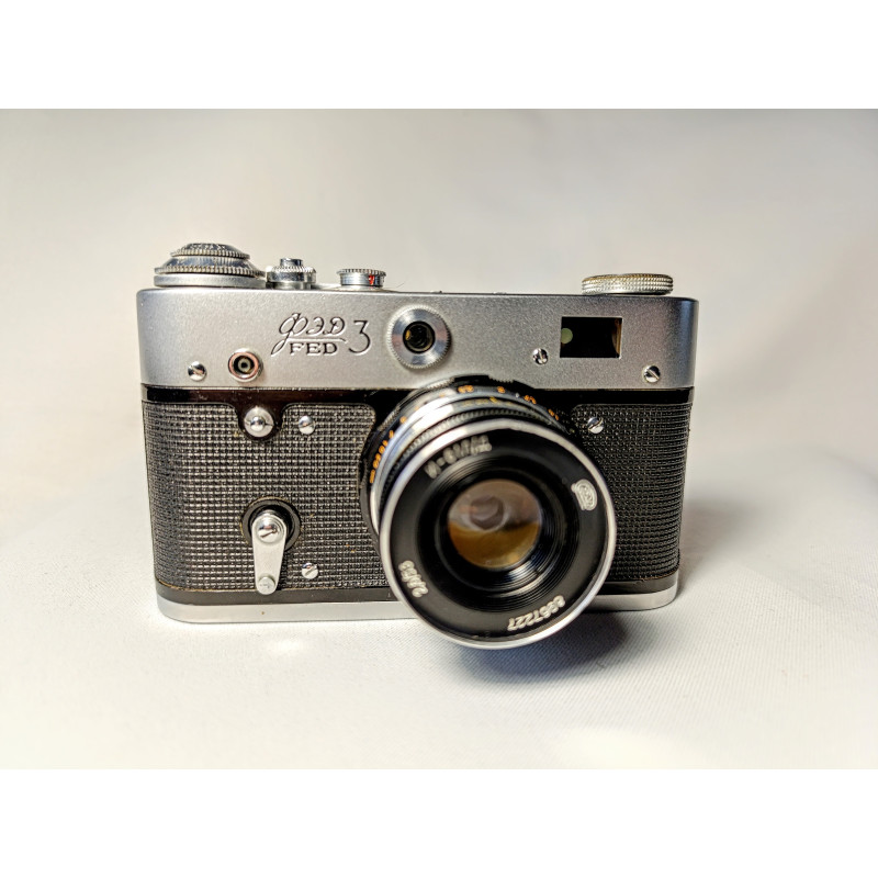 Soviet Film Camera 35mm FED 3 Rangefinder Russian Camera with Industar I-61L/D Lens Soviet Film Camera 35mm FED 3 Rangefinder Russian Camera with Industar I-61L/D Lens