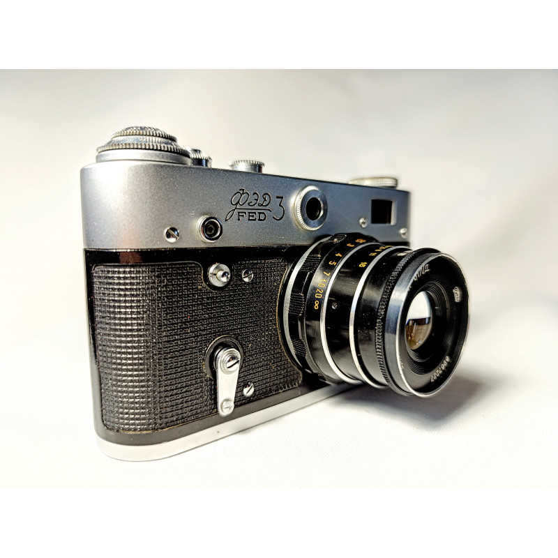 Soviet Film Camera 35mm FED 3 Rangefinder Russian Camera with Industar I-61L/D Lens Soviet Film Camera 35mm FED 3 Rangefinder Russian Camera with Industar I-61L/D Lens