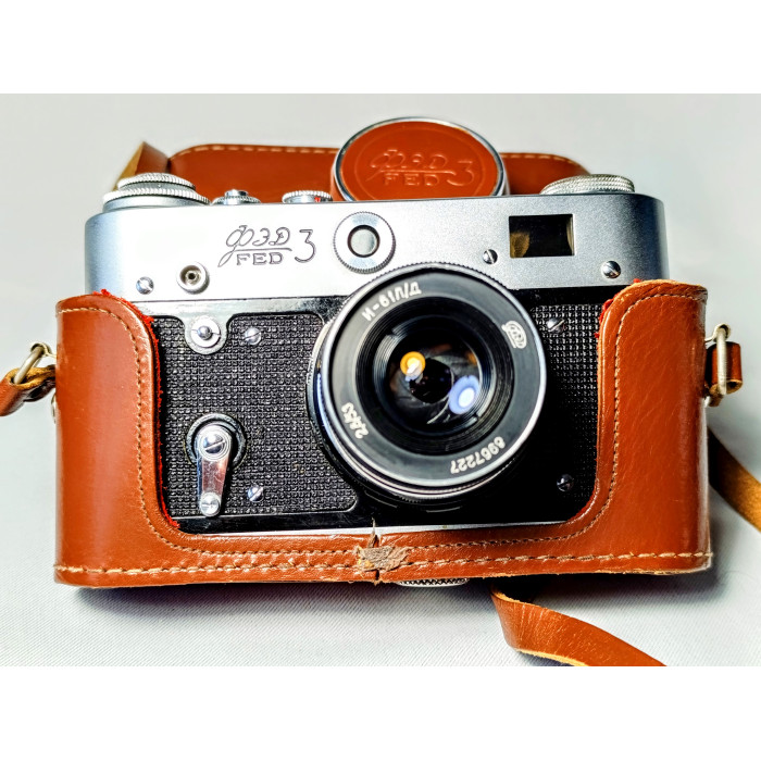 Soviet Film Camera 35mm FED 3  Rangefinder Russian Camera with Industar I-61L/D Lens