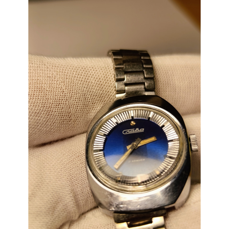 Soviet Vintage Watch Slava Rare Ladies Russian Wristwatch Made in USSR 1980s Soviet Vintage Watch Slava Rare Ladies Russian Wristwatch Made in USSR 1980s