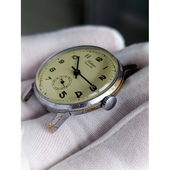 Watch Pobeda 2602 Russian Soviet Mechanical Men's Wristwatch Made in USSR 1960s