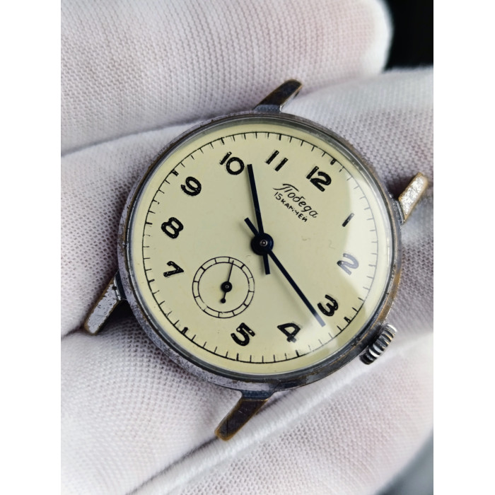 Watch Pobeda 2602 Russian Soviet Mechanical Men's Wristwatch Made in USSR 1960s