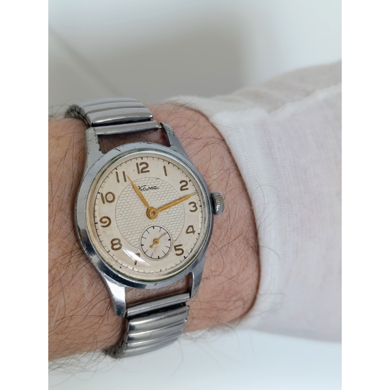 Kama Watch 1956 - Exquisite Soviet Timepiece for the True Connoisseur of Vintage Watches Kama Watch 1956 - Exquisite Soviet Timepiece for the True Connoisseur of Vintage Watches