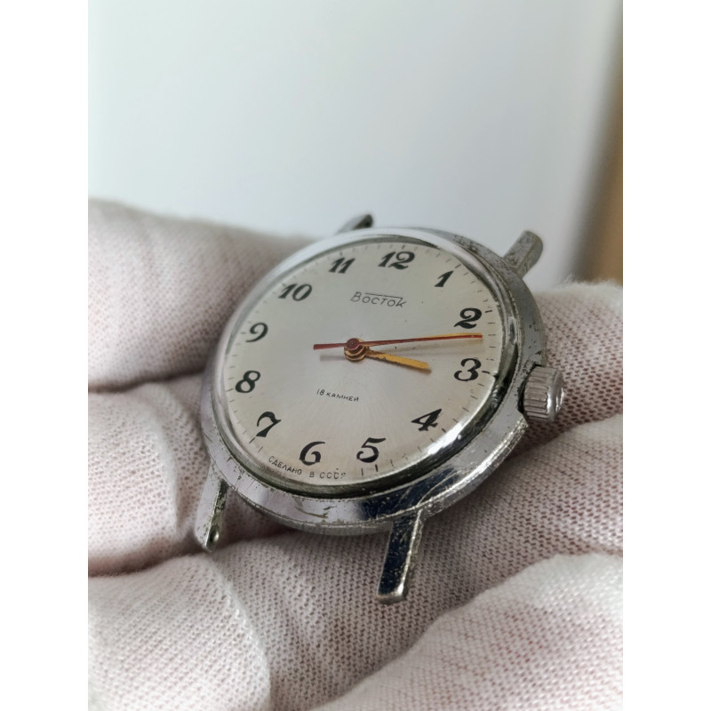 Rare Soviet Vostok 2209 – Classic 18-Jewel Mechanical Watch Rare Soviet Vostok 2209 – Classic 18-Jewel Mechanical Watch