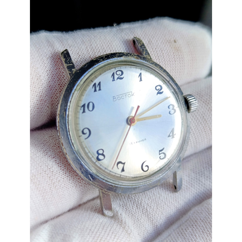 Rare Soviet Vostok 2209 – Classic 18-Jewel Mechanical Watch Rare Soviet Vostok 2209 – Classic 18-Jewel Mechanical Watch