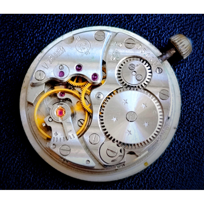 1958 Soviet Kama Men's Watch – Exquisite Craftsmanship & Timeless Design 1958 Soviet Kama Men's Watch – Exquisite Craftsmanship & Timeless Design