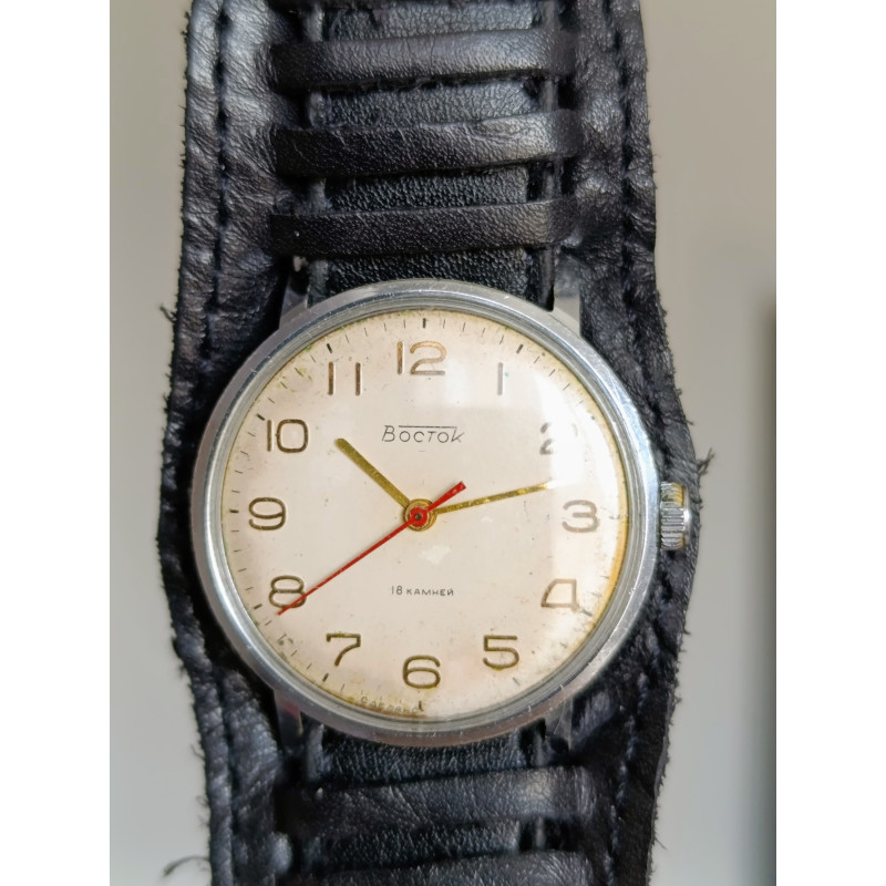 Soviet Watch Vostok 2209 18 Jewels Made in USSR 1960s Soviet Watch Vostok 2209 18 Jewels Made in USSR 1960s