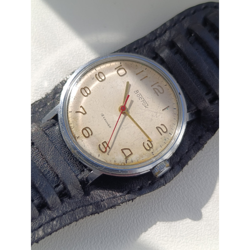 Soviet Watch Vostok 2209 18 Jewels Made in USSR 1960s Soviet Watch Vostok 2209 18 Jewels Made in USSR 1960s
