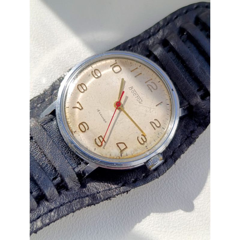Soviet Watch Vostok 2209 18 Jewels Made in USSR 1960s Soviet Watch Vostok 2209 18 Jewels Made in USSR 1960s