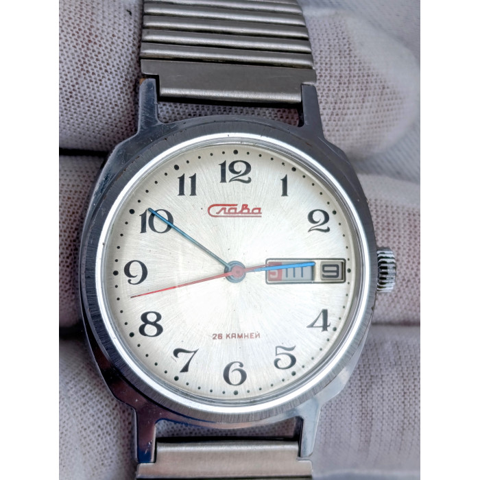 Slava Original Soviet Watch  Cal.: 2428  Made in USSR Second Moscow Watch Factory 1980s