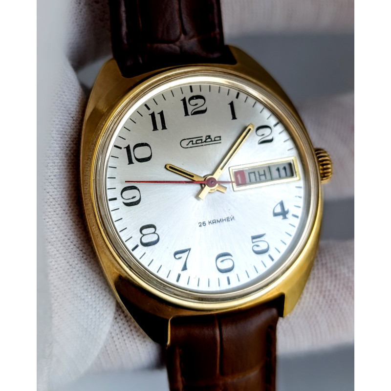 Rare Slava 2428 Vintage Watch | Second Moscow Factory Soviet Timepiece (1980s) Rare Slava 2428 Vintage Watch | Second Moscow Factory Soviet Timepiece (1980s)