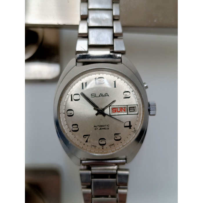 Vintage Slava Automatic Watch - USSR Heritage Timepiece