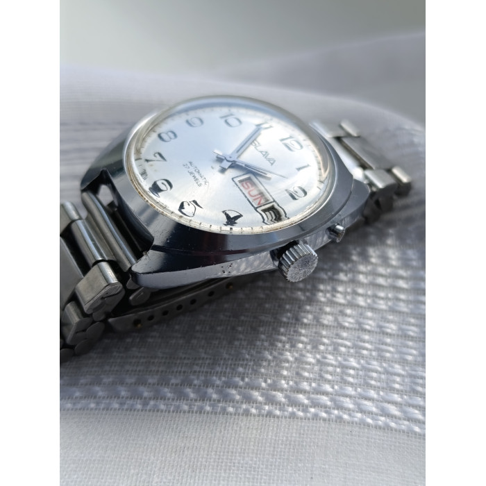 Vintage Slava Automatic Watch - USSR Heritage Timepiece