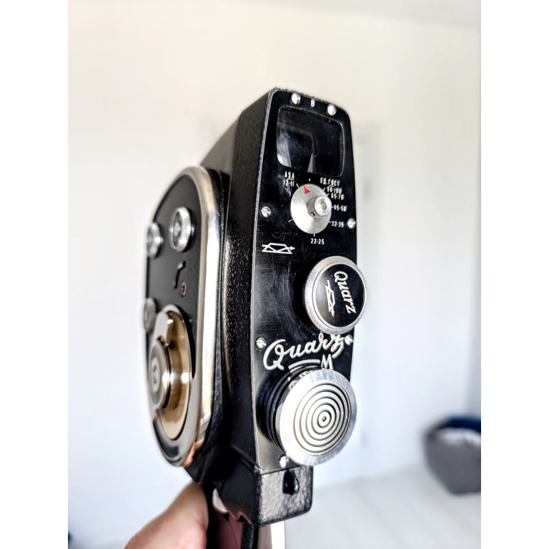 Vintage Soviet 16mm Movie Camera Quartz-M Jupiter-24 Lens Vintage Soviet 16mm Movie Camera Quartz-M Jupiter-24 Lens