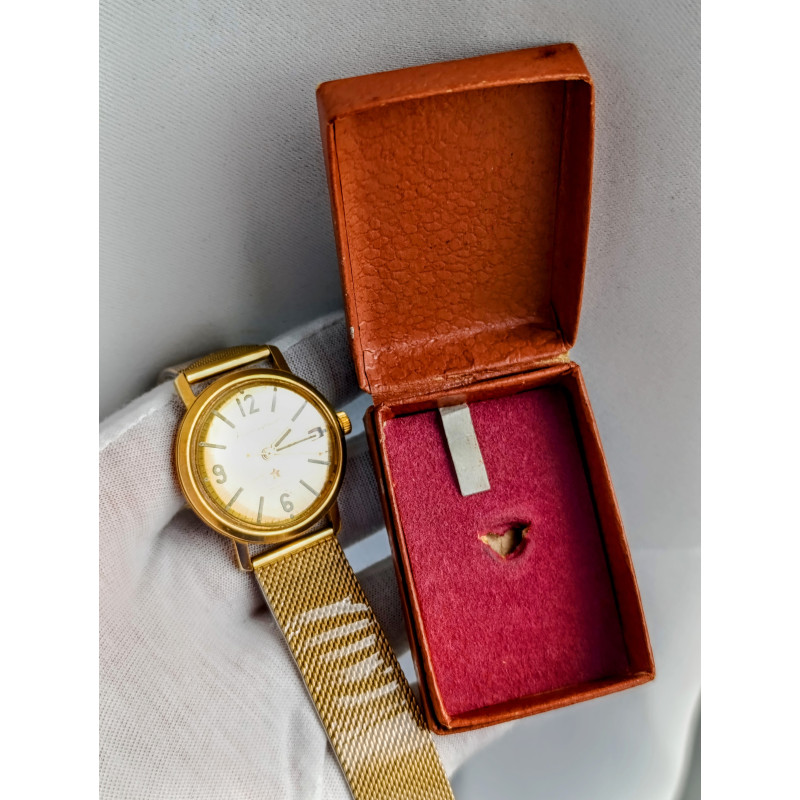 USSR Vostok Komandirskie 2214 | Authentic Soviet Officer's Watch 1960s USSR Vostok Komandirskie 2214 | Authentic Soviet Officer's Watch 1960s