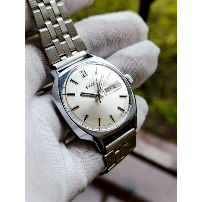 Raketa Soviet Mechanical Watch Automatic Winding Caliber 2627.H 29 Jewels Made in USSR 1980s