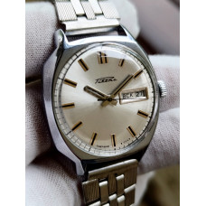 Raketa Soviet Mechanical Watch Automatic Winding Caliber 2627.H 29 Jewels Made in USSR 1980s