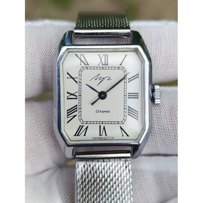 Luch 2209 Authentic USSR Square Watch | Vintage Soviet Horology with Milanese Band