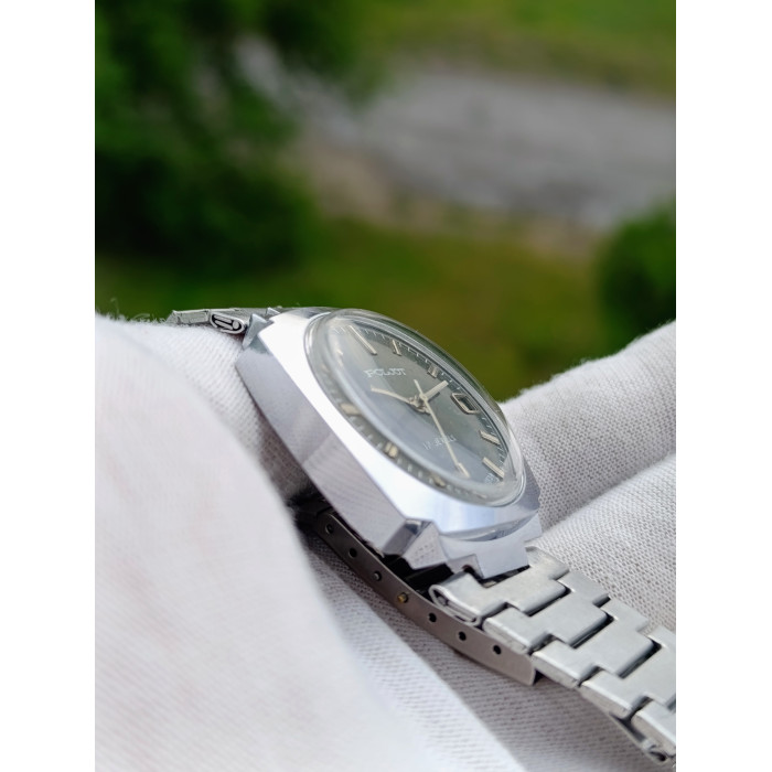 Soviet Watch Poljot 2614.2H Rare Mechanical Wristwatch First Moscow Watch Factory Made in USSR 1980s