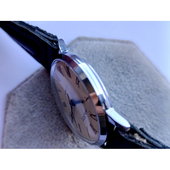Soviet Watch Poljot 2614.2H Model 4321355 Manual Winding 17 Jewels First Moscow Watch Factory Made in USSR 1980s