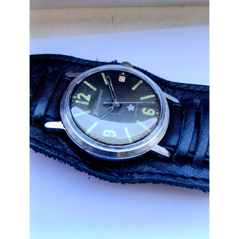 Vostok Komandirskie Early Model 2214 – Rare Soviet Military Watch Vostok Komandirskie Early Model 2214 – Rare Soviet Military Watch