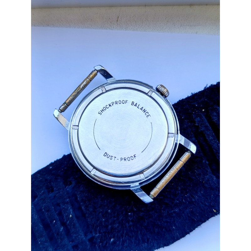 Vostok Komandirskie Early Model 2214 – Rare Soviet Military Watch Vostok Komandirskie Early Model 2214 – Rare Soviet Military Watch