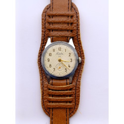 Soviet Watch Pobeda 2603 16 Jewels Leningrad Electric Clocks (ECHL) Made in USSR 1950s