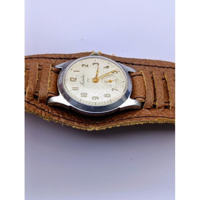 Soviet Watch Pobeda 2603 16 Jewels Leningrad Electric Clocks (ECHL) Made in USSR 1950s