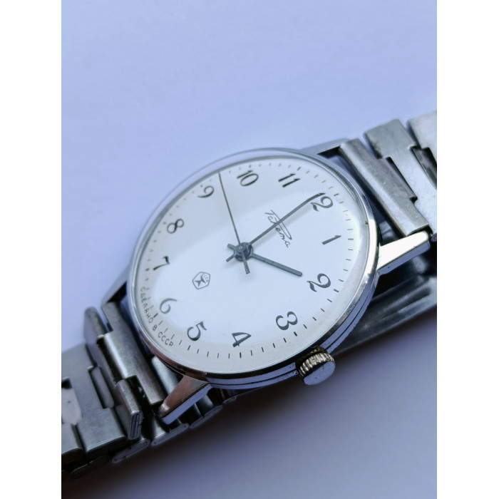 Vintage Soviet Raketa Mechanical Dress Watch – White Enamel Dial Petrodvorets Watch Factory Made in USSR 1970s