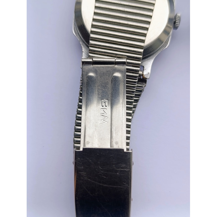 Pobeda Soviet Watch 2602 Samara Maslennikov Watch Factory  Made in USSR 1980s
