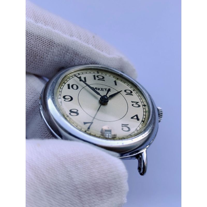 Vintage Raketa Watch 2614.H Caliber 19 Jewels – Petrodvorets USSR 1980s Mechanical Men’s Wristwatch Vintage Raketa Watch 2614.H Caliber 19 Jewels – Petrodvorets USSR 1980s Mechanical Men’s Wristwatch