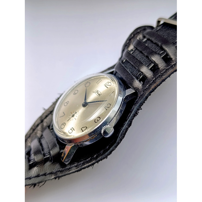 ZIM 2602 Soviet Watch 15 Jewels Maslennikov Watch Factory Made in USSR 1970s