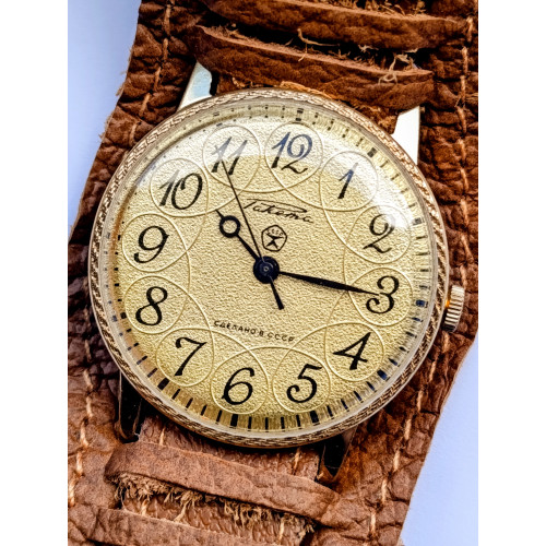 Vintage Raketa USSR Watch Cal. 2609.HA – 1980s Gold-Plated Soviet Mechanical Watch