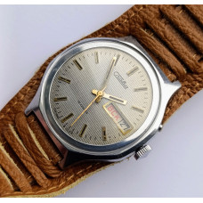 Vintage Slava 2428 Mechanical Watch  – Made in USSR by Second Moscow Watch Factory