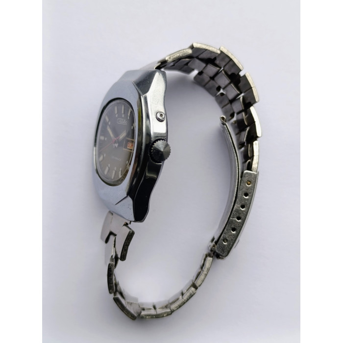 Rare Slava 2428 USSR Mechanical Watch – All Original, Faceted Chrome Case, 26 Jewels