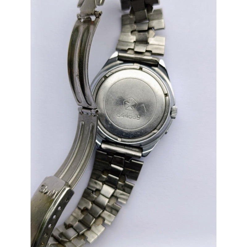 Rare Slava 2428 USSR Mechanical Watch – All Original, Faceted Chrome Case, 26 Jewels Rare Slava 2428 USSR Mechanical Watch – All Original, Faceted Chrome Case, 26 Jewels