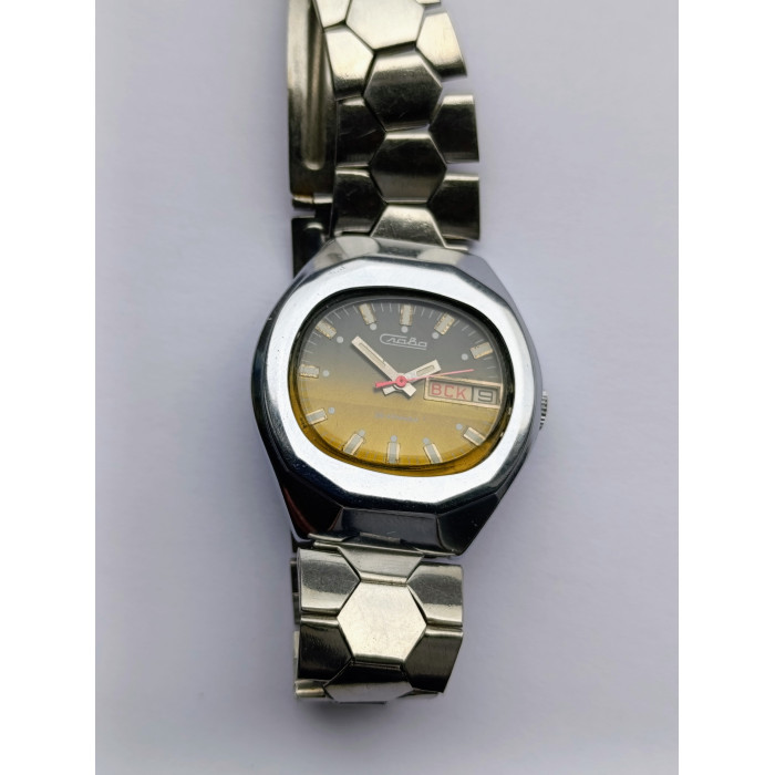 Rare Slava 2428 USSR Mechanical Watch – All Original, Faceted Chrome Case, 26 Jewels