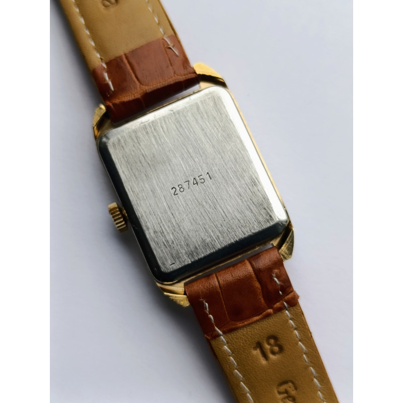 Luch 2209 Soviet Vintsge Watch 23 Jevels Model 743651 Minsk Watch Factory Made in USSR 1980s Luch 2209 Soviet Vintsge Watch 23 Jevels Model 743651 Minsk Watch Factory Made in USSR 1980s