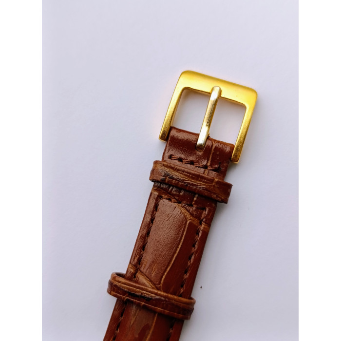 Luch 2209 23 Jewels Vintage Soviet Watch – Octagonal Gold-Plated Case