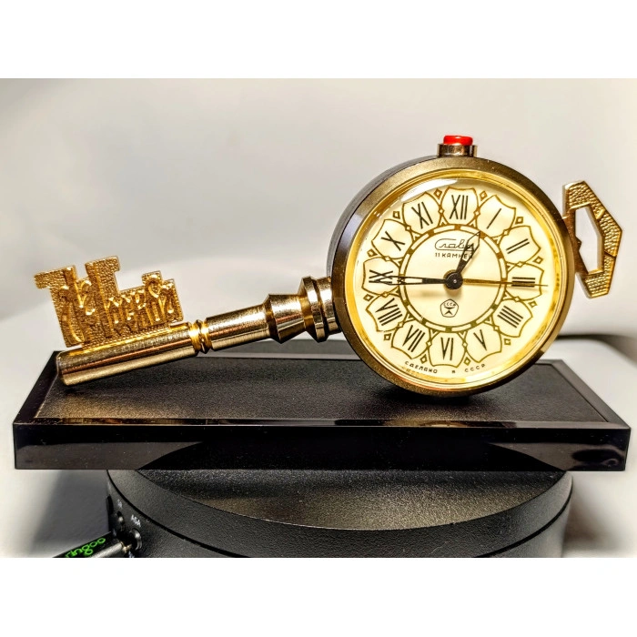 Vintage Soviet Alarm Clock Key to Moscow by Slava 11 Jewels Made